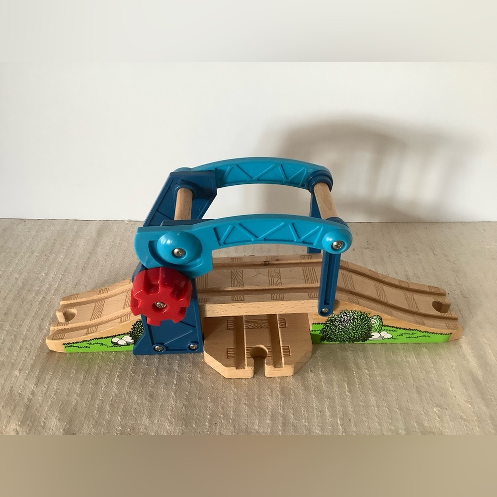 Vintage Sodor Lifting Sling Drawbridge Thomas & Friends, lift bridge trains pass - Picture 7 of 8